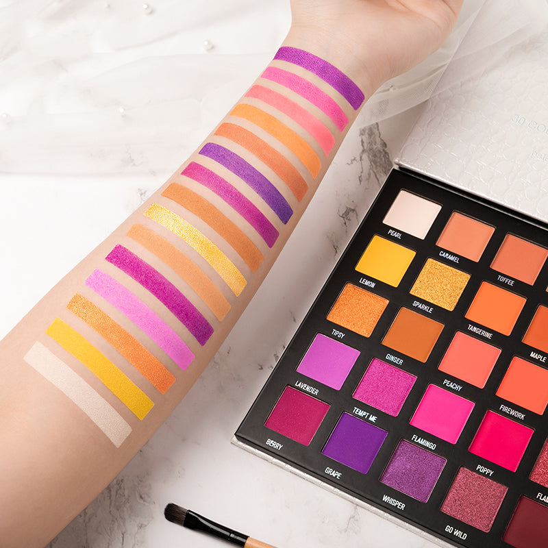 IMAGIC GALAXY SHINE 30 COLORS EYESHADOW PALETTE