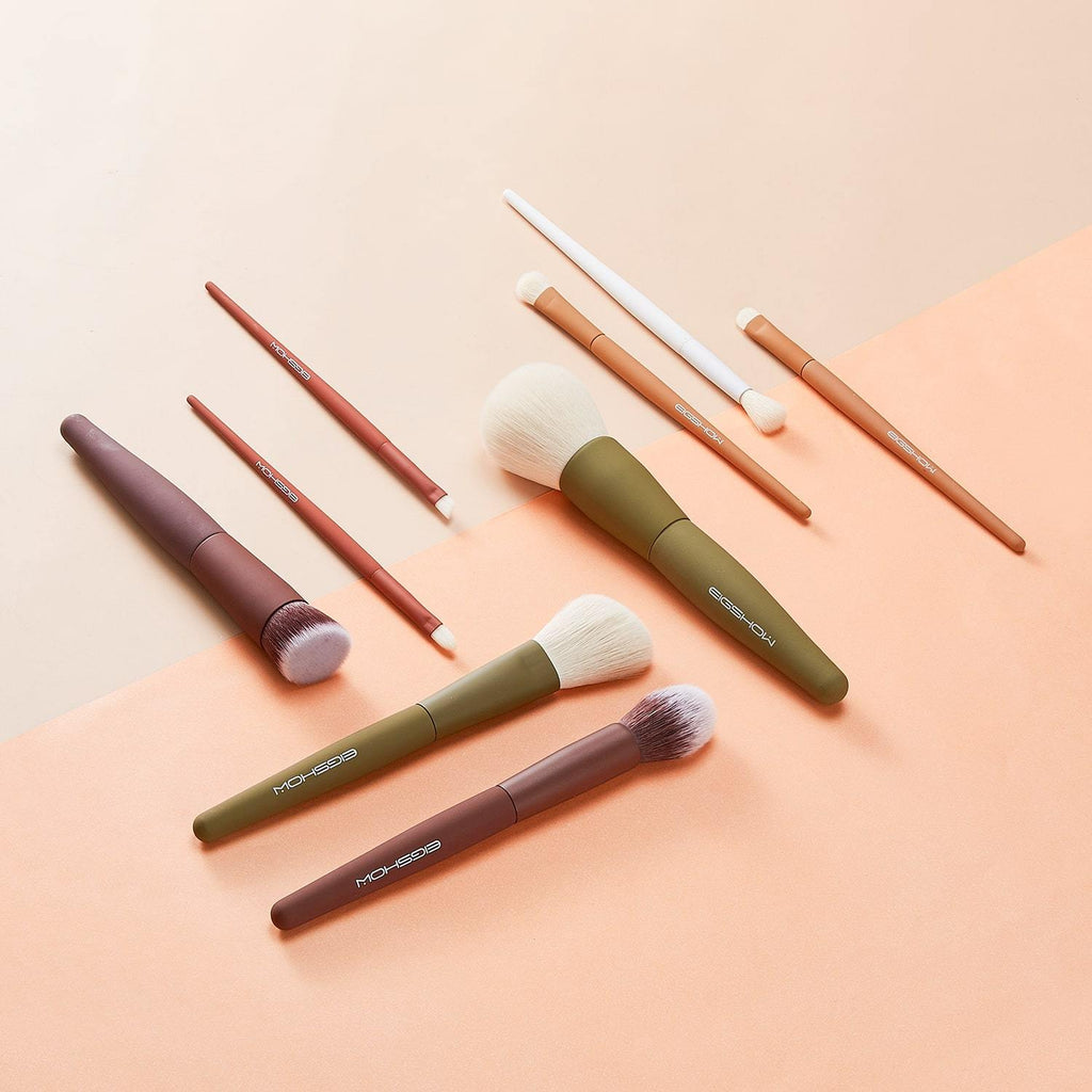 5-COLOR SERIES - 9 PCS MAKEUP BRUSH KIT WITH A POUCH - EIGSHOW Beauty