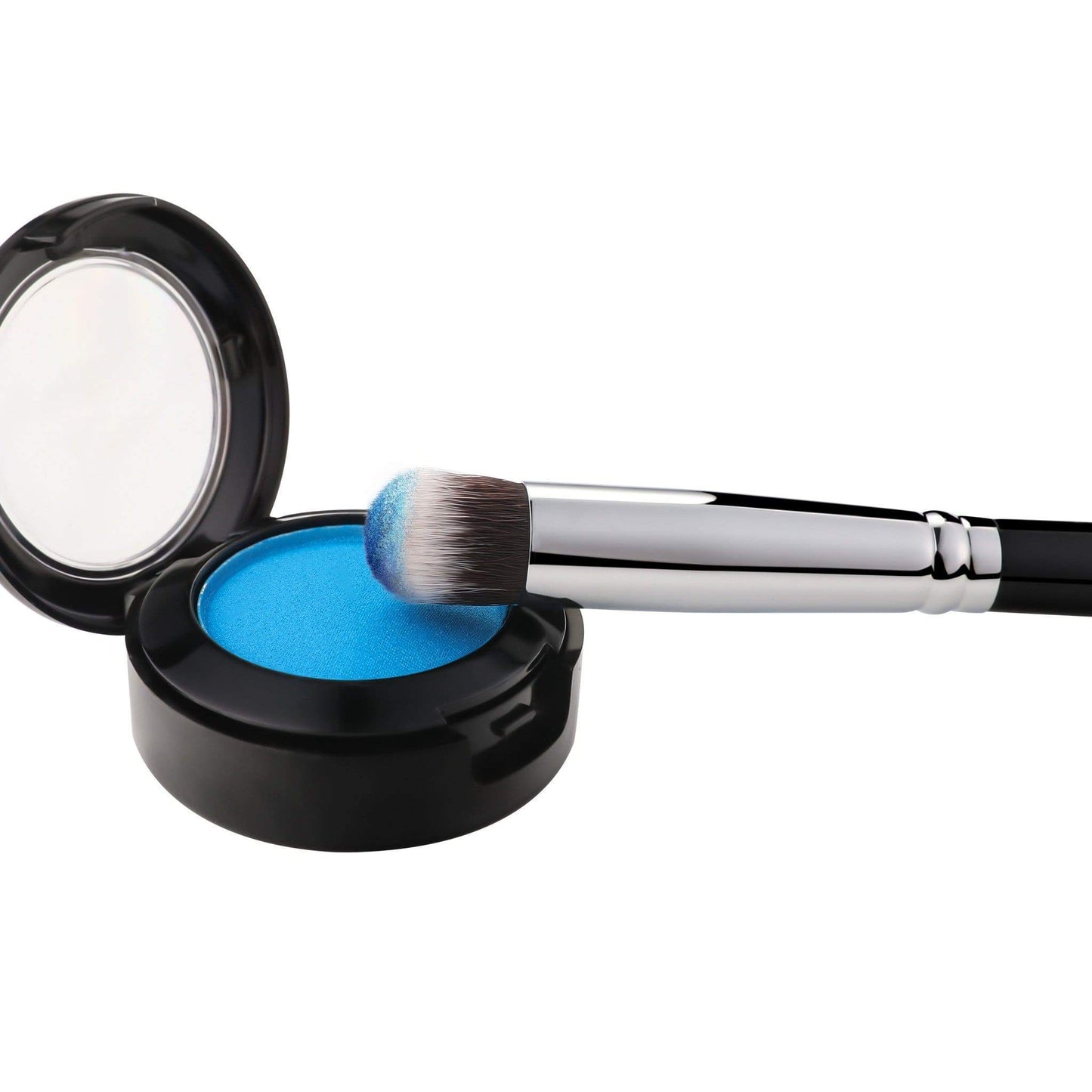 E802 - LARGE CREASE BRUSH - EIGSHOW Beauty