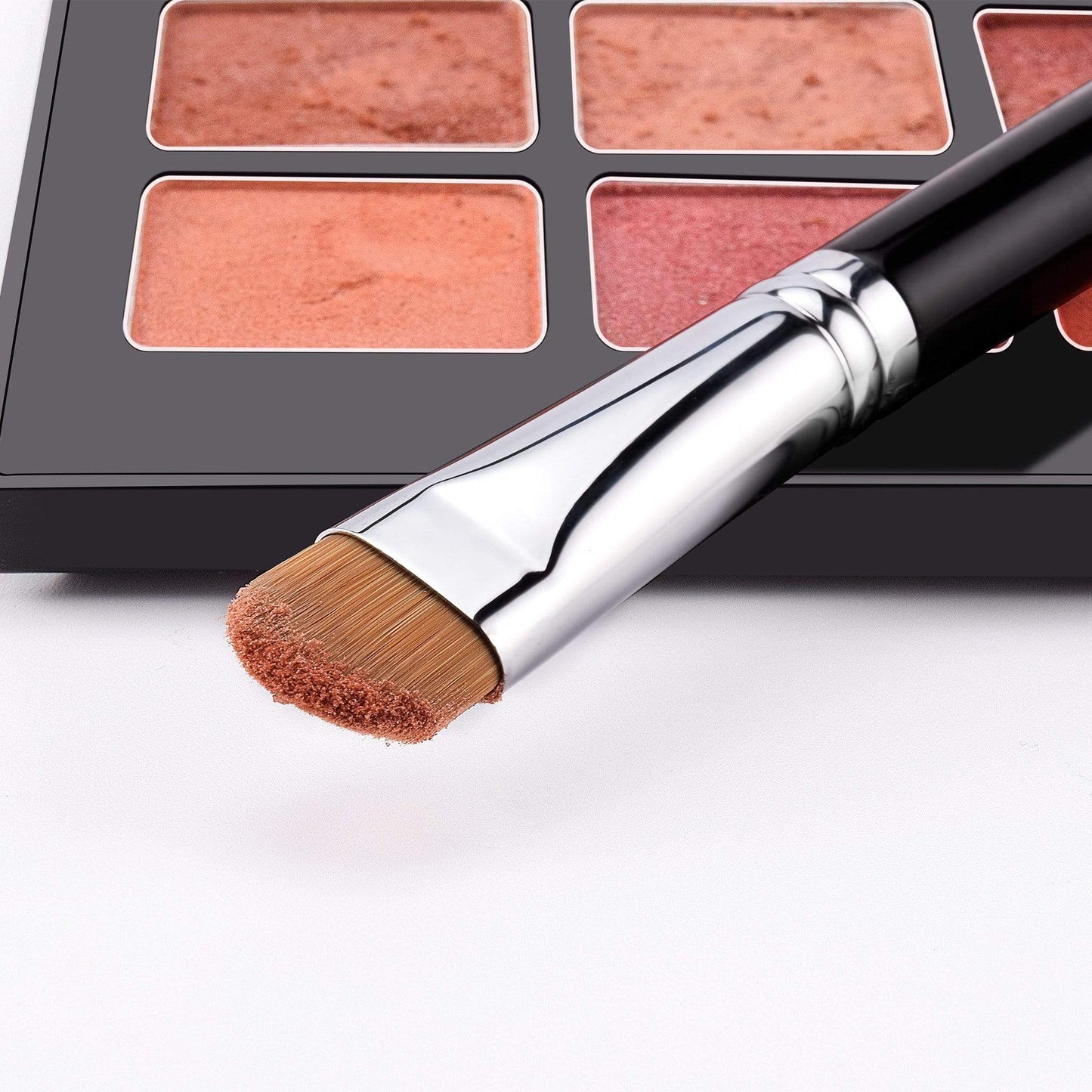 E829 - EYE SHADOW BRUSH - EIGSHOW Beauty