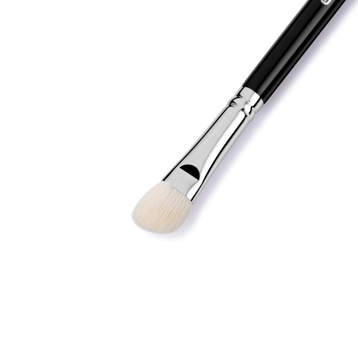 E833 - ANGLED EYE SHADOW BRUSH - EIGSHOW Beauty