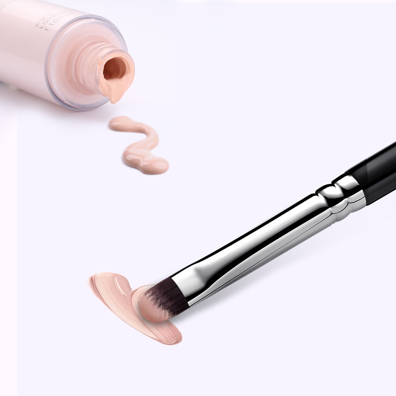 E836 - CONCEALER BRUSH - EIGSHOW Beauty