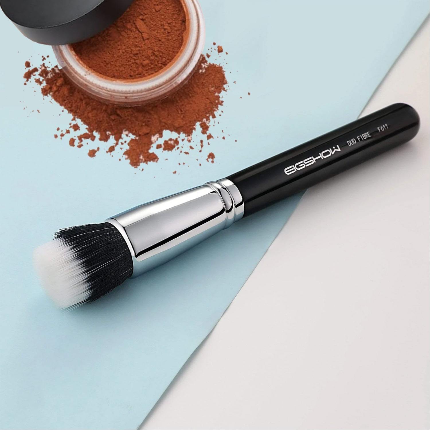 F611 - DUO FIBRE BRUSH - EIGSHOW Beauty