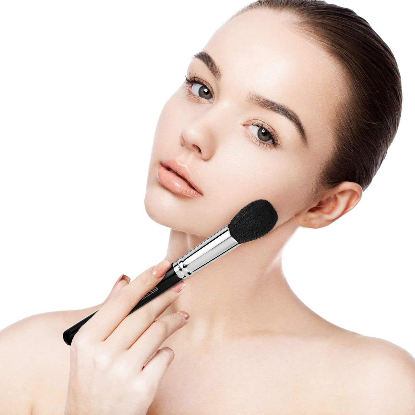 F626 - SMALL DOME POWDER BRUSH - EIGSHOW Beauty