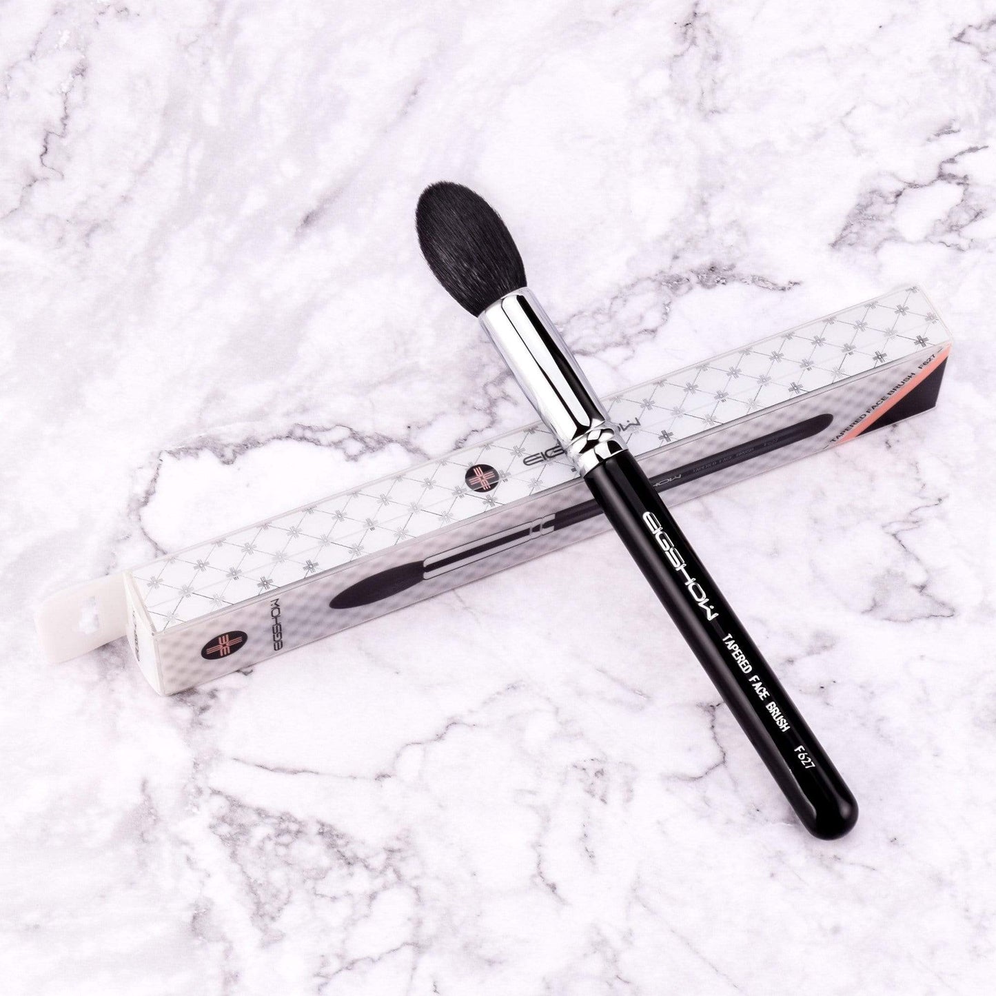 F627 - TAPERED FACE BRUSH - EIGSHOW Beauty